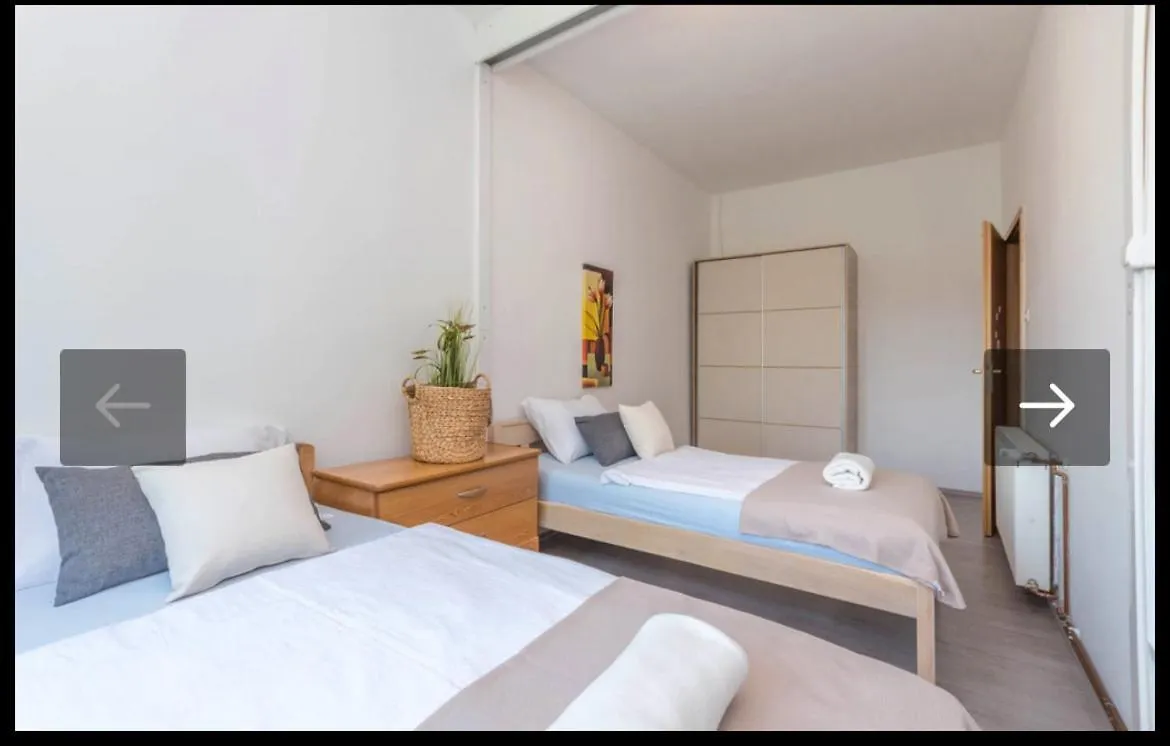 Apartman Julia Biograd Na Moru Daire
