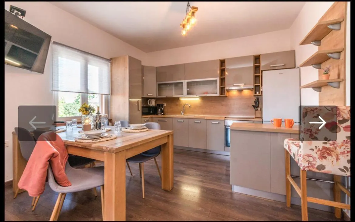 Apartman Julia Biograd Na Moru 0*,  Croatia